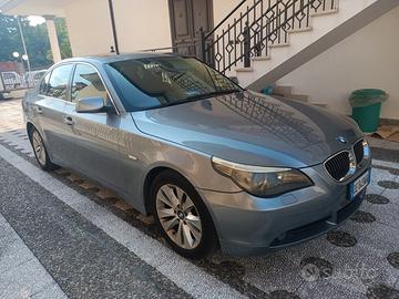 BMW Serie 5 525d 2006 (E60/61) - Full Optional