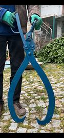 Pinza per tronchi