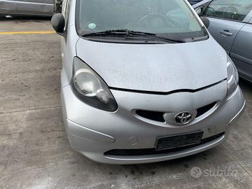 RICAMBI USATI AUTO TOYOTA Aygo 1Â° Serie 1KRFE (05