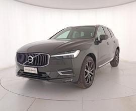 Volvo XC60 2.0 B4 Momentum Pro auto