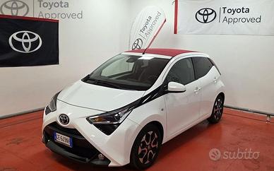 Toyota Aygo Connect 1.0 VVT-i 72 CV 5 porte x...