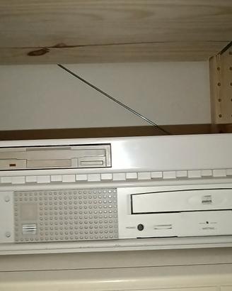 solo s.c.a. m.b.i.o olivetti pcs 486 con ibm ps2