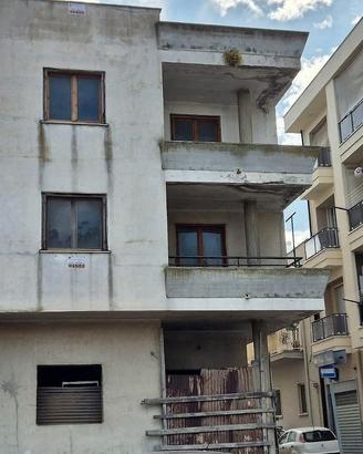 Bernalda, Via Benigno Zaccagnini 2 Piano