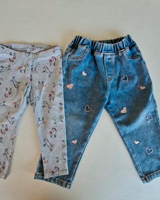 Set di due pantaloni per bambina