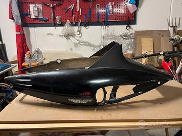 Carena/plastica malaguti phatom f12