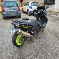 Yamaha tmax