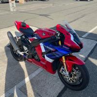 Honda CBR 1000 RR-R SP Fireblade