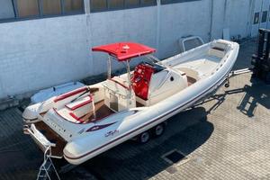 Nuova Jolly Prince 34 T-Top 2x 300 DF Suzuki