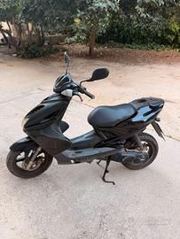 YAMAHA AEROX 50