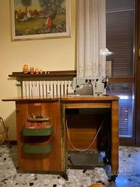 Vigorelli ZZA|58 macchina da cucire con base
