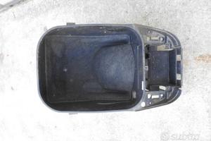 Vano sottosella yamaha t max 2001/2007