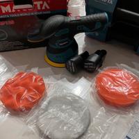 Levigatrice orbitale con doppia batteria 18v