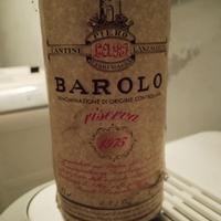 Barolo 1975 da esposizione