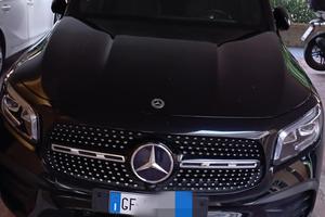MERCEDES-BENZ GLB 200 D PREMIUM AMG LINE