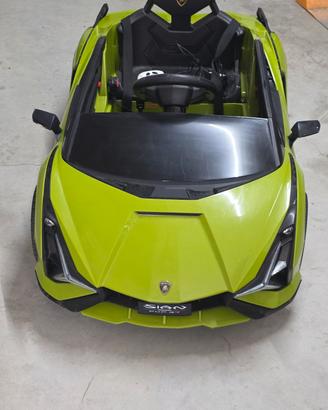 Lamborghini radiocomandata o guidabile da bimbi