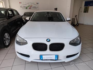 Bmw 118 118d 5p. Urban