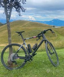 Bici gravel scott addict 30 carbonio