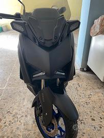 X max300