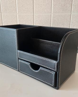 Organizer da scrivania in similpelle nera