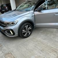 Volkswagen T ROC  15 r line DSG