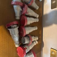 Stock 10 Spine e Prese Industriali PLUSO 32A 380V