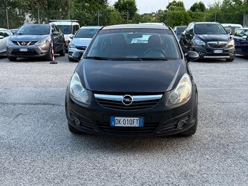Opel Corsa 1.2 3 porte Club