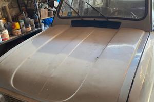 Renault 4 con carrello nuovo