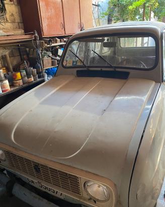 Renault 4 con carrello nuovo