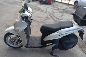 Yamaha Xenter 125