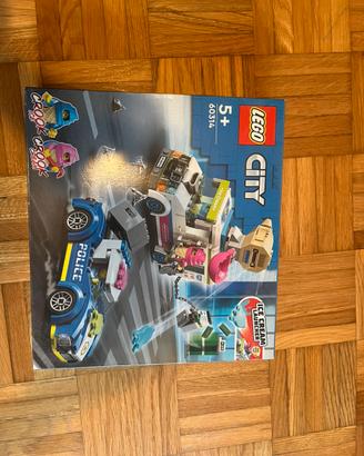 Lego City 60314 nuovo