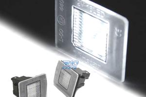 LUCI TARGA A LED PER MERCEDES CLASSE A W176 12-16 