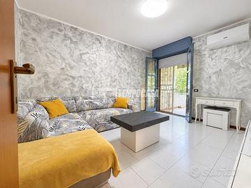 Ampio trilocale doppi servizi con terrazzino e bal