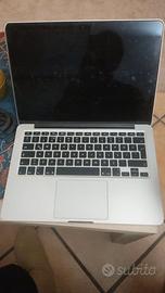 Macbook Pro 2015 13" 8gb ram, 1tb ssd