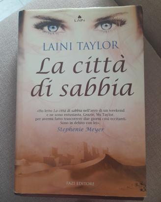 la città di sabbia. Laini Taylor