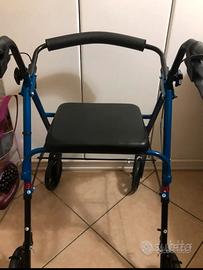 Deambulatore pieghevole
