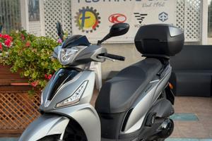 Kymco People S 300