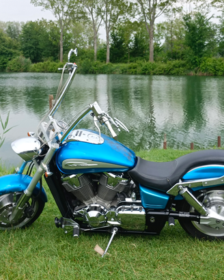 Honda vtx 1800 CON MOTORE NUOVO