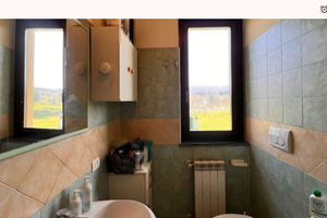 Bilocale luminoso zona LEVANE