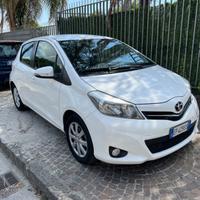 Ricambi vari Toyota Yaris 1.0 benzina 2014 airbag 