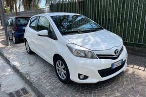 Ricambi vari Toyota Yaris 1.0 benzina 2014 airbag 
