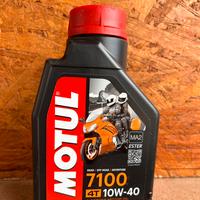 12 l.itri Motul 10w40 7100