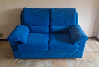 Divano  turchese 2 posti.