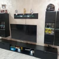 parete soggiorno con led