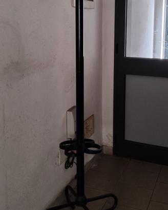 Appendiabiti e portaombrelli a piantana