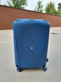 Trolley Medio Light Cm. 68x48x27 Blu Avio Roncato 