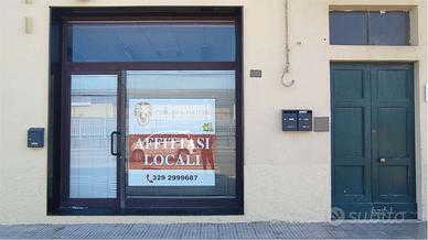 OSIMO STAZIONE, UFFICIO in posizione fronte strada