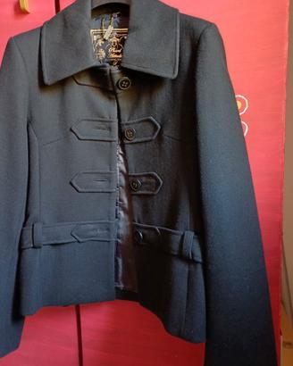 Giaccone con bottoni