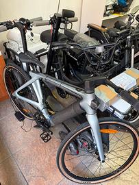 Ebike in carbonio Fiido Air nuova