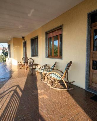 Villetta a schiera di 213 m² con 4 locali e box au