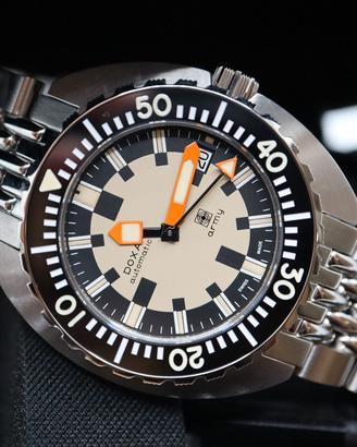 Doxa Army Ref 785.10.031.10 Nuovo Full Set 11/2022